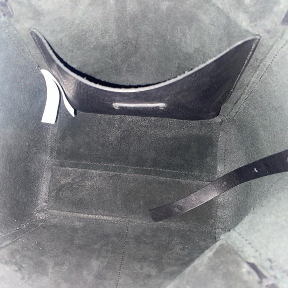 Madewell Knotted Black Leather Tote Bag - Picture 6 of 11